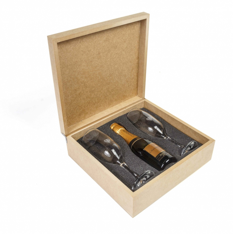 Kit de Vinho com Duas Taças Valor Uberlândia - Kit Vinho Personalizado