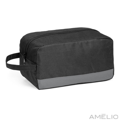 Necessaire