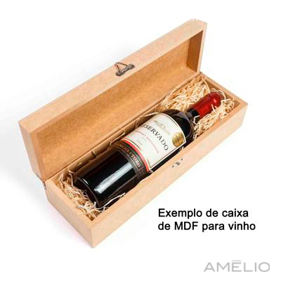 Espumante Brasileiro Dom Guerino na caixa de MDF